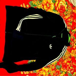 Vintage extra large Adidas zip up sweater ￼